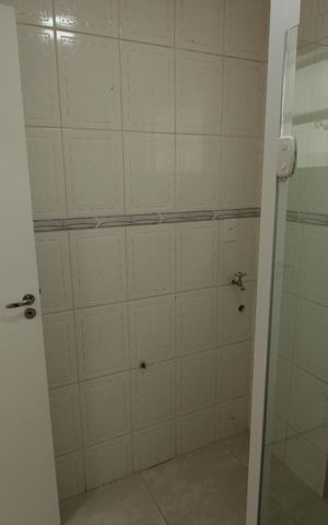 Apartamento para alugar com 60m², 1 quarto e sem vagaBanheiro
