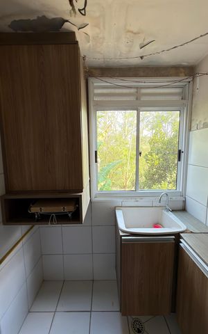Apartamento à venda com 47m², 2 quartos e 1 vaga Apartamento à venda com 47m², 2 quartos e 1 vagaCozinha e Área de Serviço