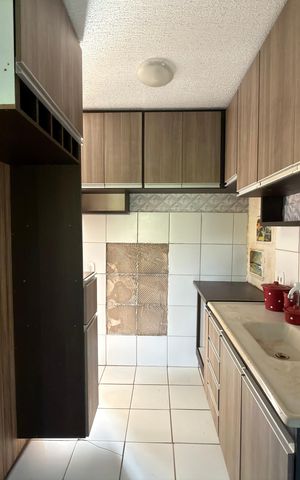 Apartamento à venda com 47m², 2 quartos e 1 vaga Apartamento à venda com 47m², 2 quartos e 1 vagaCozinha e Área de Serviço