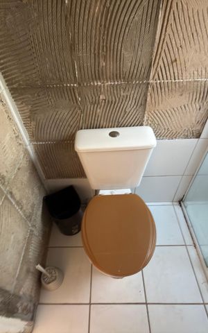 Apartamento à venda com 47m², 2 quartos e 1 vaga Apartamento à venda com 47m², 2 quartos e 1 vagaBanheiro Social