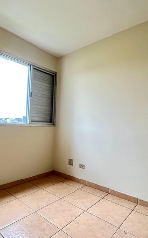 Apartamento para alugar com 95m², 3 quartos e 2 vagas Apartamento para alugar com 95m², 3 quartos e 2 vagasQuarto 2