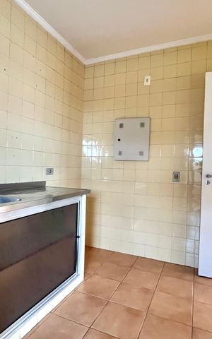 Apartamento para alugar com 95m², 3 quartos e 2 vagas Apartamento para alugar com 95m², 3 quartos e 2 vagasCozinha