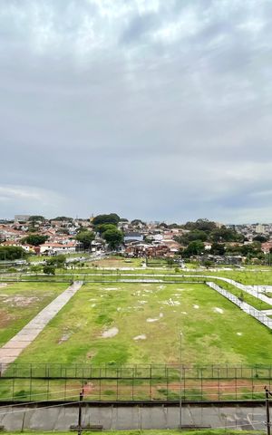 Apartamento para alugar com 95m², 3 quartos e 2 vagas Apartamento para alugar com 95m², 3 quartos e 2 vagasVista do Quarto 2