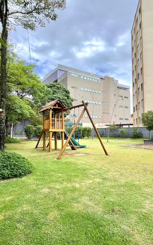 Apartamento para alugar com 95m², 3 quartos e 2 vagas Apartamento para alugar com 95m², 3 quartos e 2 vagasÁrea comum - Playground