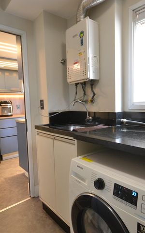 Apartamento à venda com 134m², 3 quartos e 2 vagasÁrea de Serviço