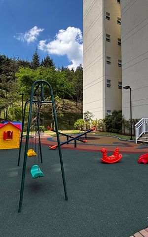Apartamento para alugar com 123m², 3 quartos e 2 vagasÁrea comum - Playground