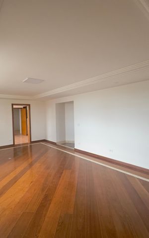 Apartamento para alugar com 478m², 7 quartos e 6 vagasSala de Jantar