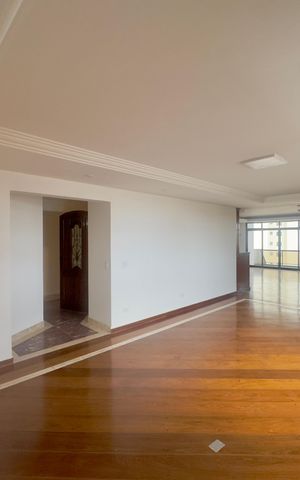 Apartamento para alugar com 478m², 7 quartos e 6 vagasSala de Jantar