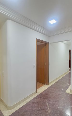Apartamento para alugar com 478m², 7 quartos e 6 vagasCorredor 