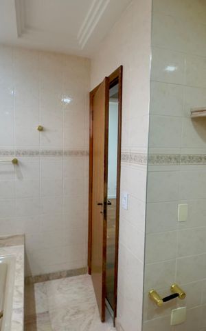 Apartamento para alugar com 478m², 7 quartos e 6 vagasBanheiro da Suíte 2