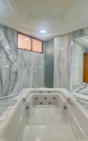 Apartamento para alugar com 478m², 7 quartos e 6 vagasBanheiro da Suíte 3