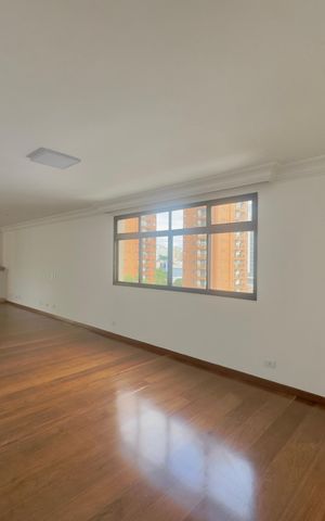 Apartamento para alugar com 478m², 7 quartos e 6 vagas