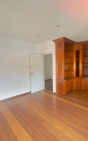 Apartamento para alugar com 478m², 7 quartos e 6 vagas