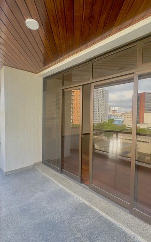 Apartamento para alugar com 478m², 7 quartos e 6 vagas