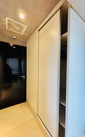 Apartamento para alugar com 180m², 3 quartos e 3 vagas Apartamento para alugar com 180m², 3 quartos e 3 vagasCorredor dos quartos