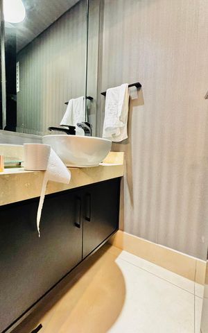 Apartamento para alugar com 180m², 3 quartos e 3 vagas Apartamento para alugar com 180m², 3 quartos e 3 vagasLavabo