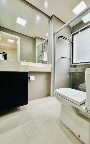 Apartamento para alugar com 180m², 3 quartos e 3 vagas Apartamento para alugar com 180m², 3 quartos e 3 vagasBanheiro da Suíte 1