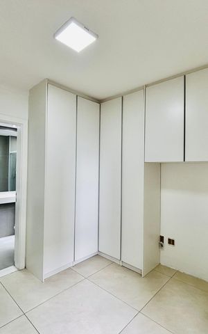 Apartamento para alugar com 180m², 3 quartos e 3 vagas Apartamento para alugar com 180m², 3 quartos e 3 vagasSuíte 1