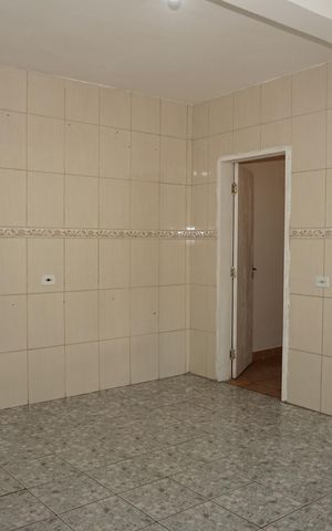 Casa para alugar com 100m², 1 quarto e sem vagaCozinha