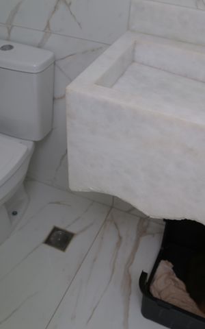 Casa de condomínio à venda com 170m², 3 quartos e 2 vagasBanheiro