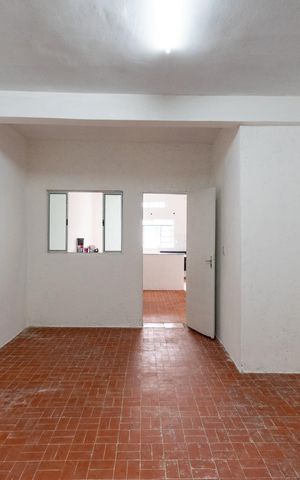 Casa para alugar com 65m², 2 quartos e sem vaga Casa para alugar com 65m², 2 quartos e sem vagaQuarto