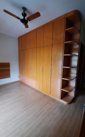 Casa à venda com 205m², 3 quartos e 1 vaga