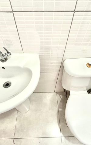 Apartamento para alugar com 47m², 2 quartos e 1 vaga Apartamento para alugar com 47m², 2 quartos e 1 vagaBanheiro