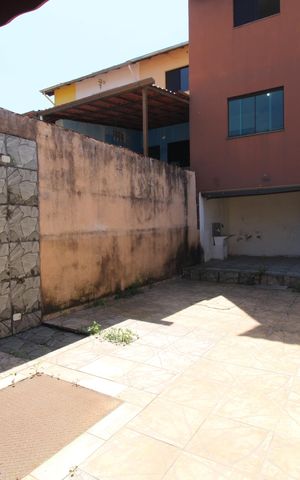 Casa à venda com 150m², 3 quartos e 1 vagaQuintal