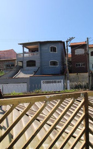 Casa à venda com 150m², 3 quartos e 1 vagaSacada