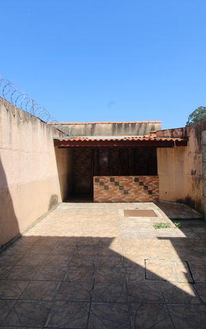 Casa à venda com 150m², 3 quartos e 1 vagaQuintal