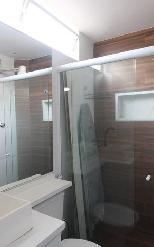 Apartamento para alugar com 55m², 2 quartos e 1 vagaBanheiro da suíte