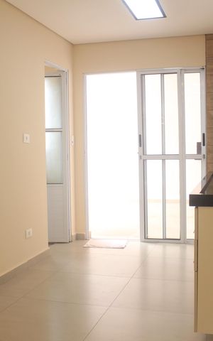 Casa para alugar com 290m², 4 quartos e 2 vagasCozinha