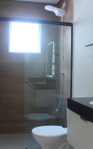 Casa para alugar com 290m², 4 quartos e 2 vagasBanheiro Social