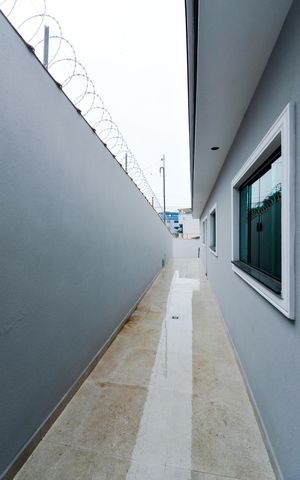 Casa à venda com 64m², 2 quartos e 2 vagasÁrea de Serviço