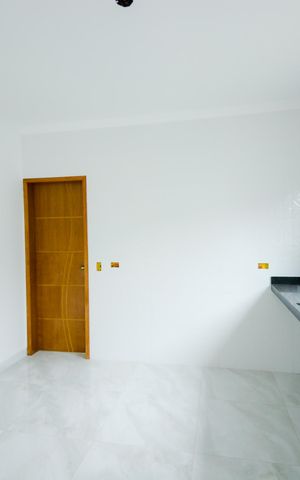 Casa à venda com 64m², 2 quartos e 2 vagasCozinha