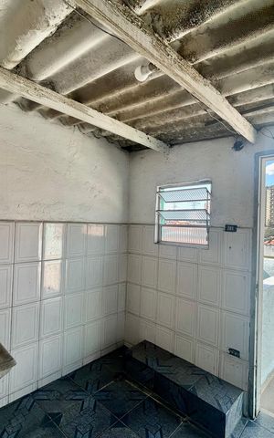 Casa para alugar com 100m², 2 quartos e sem vaga