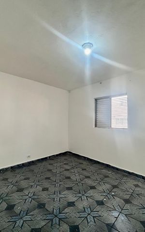 Casa para alugar com 100m², 2 quartos e sem vaga Casa para alugar com 100m², 2 quartos e sem vagaQuarto 1
