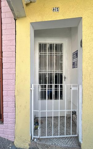 Casa para alugar com 100m², 2 quartos e sem vaga