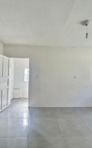 Casa para alugar com 100m², 2 quartos e sem vaga Casa para alugar com 100m², 2 quartos e sem vagaCozinha