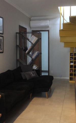Apartamento à venda com 140m², 2 quartos e 2 vagasSala