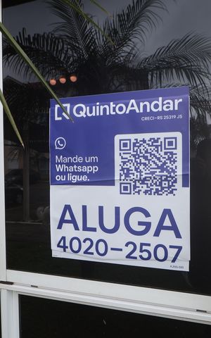 Apartamento para alugar com 48m², 3 quartos e 1 vagaPlaca