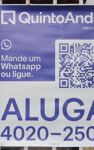 Casa para alugar com 117m², 5 quartos e 3 vagasFachada