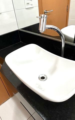 Apartamento para alugar com 76m², 3 quartos e 2 vagas Apartamento para alugar com 76m², 3 quartos e 2 vagasBanheiro 1