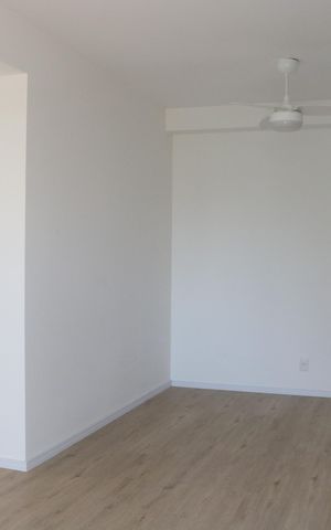 Apartamento para alugar com 65m², 2 quartos e 2 vagasSala