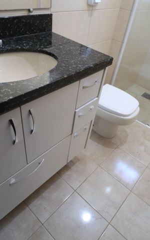 Apartamento para alugar com 88m², 3 quartos e 2 vagasBanheiro do Quarto 3
