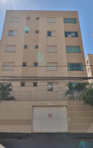 Apartamento para alugar com 88m², 3 quartos e 2 vagasFachada