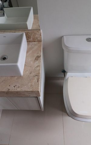 Casa para alugar com 190m², 3 quartos e 2 vagasBanheiro suite 1