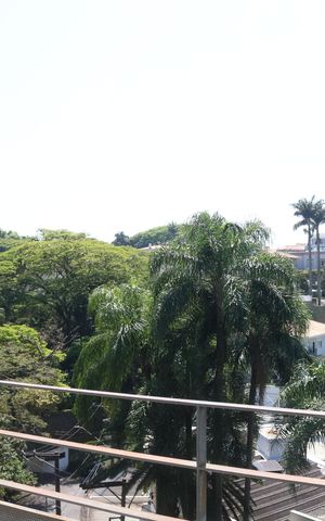 Casa à venda com 450m², 6 quartos e 1 vagaSala