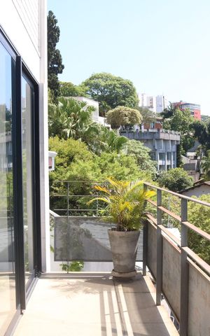 Casa à venda com 450m², 6 quartos e 1 vagaSala