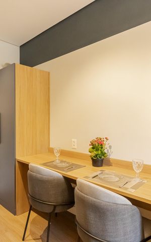 Studio para alugar com 36m², 1 quarto e sem vagaMesa - armário